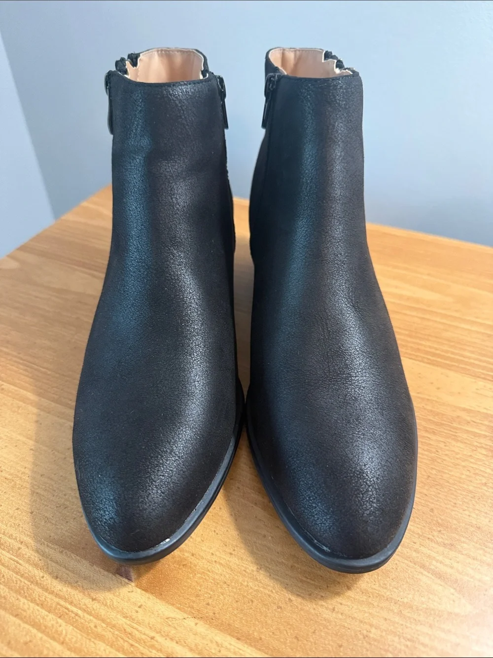 Journee Collection classic black